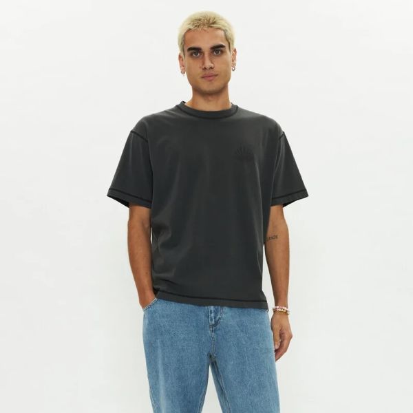 New Amsterdam Surf Association Logo GD T-shirt Zwart