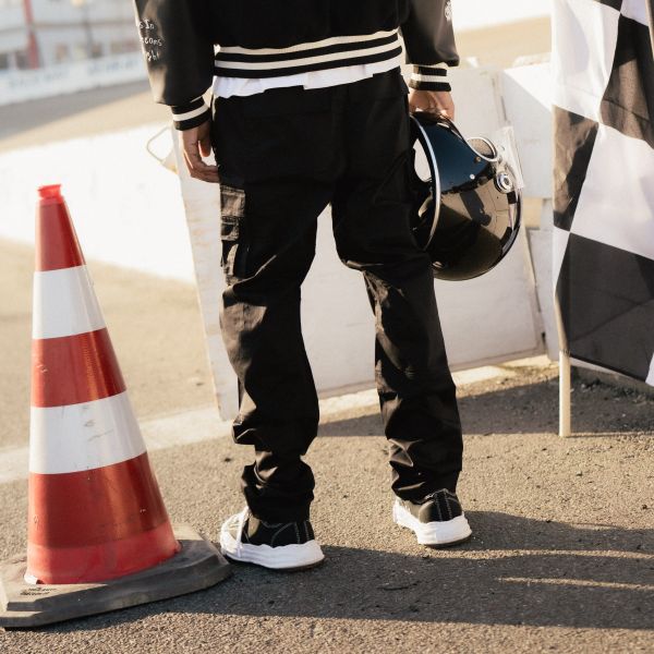 Croyez Parachute Cargo Broek Zwart